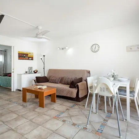 A-32 Arenas דירה